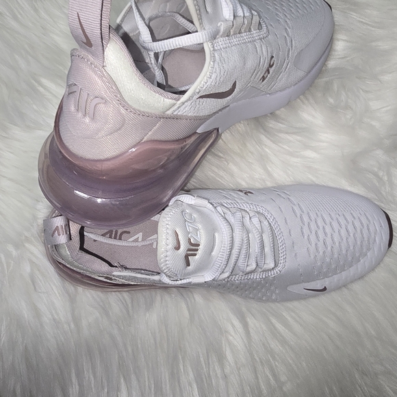 Nike Air Max White and Pink Sneakers - Picture 2 of 4